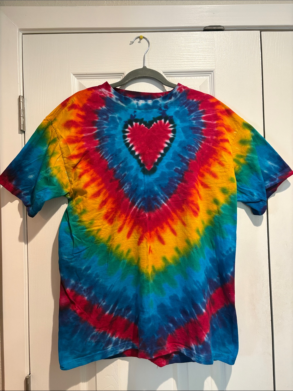 Anvil Tie-Dye Heart T-Shirt - Red, Blue, Yellow, Green - Size L
